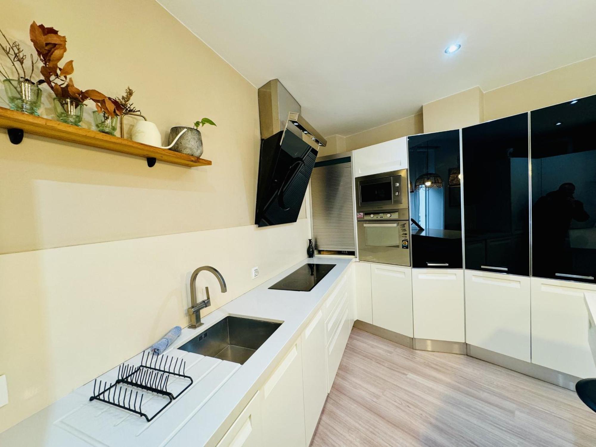 Appartement Mana Keep Calm Feel The Light And Shine Cadix